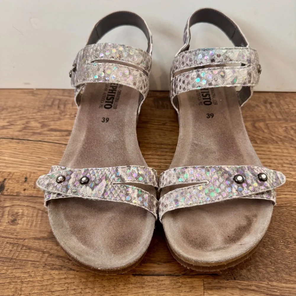 Mephisto Minoa Iridescent Snake Leather Wedge Sandal Women's Size 39‎ 9